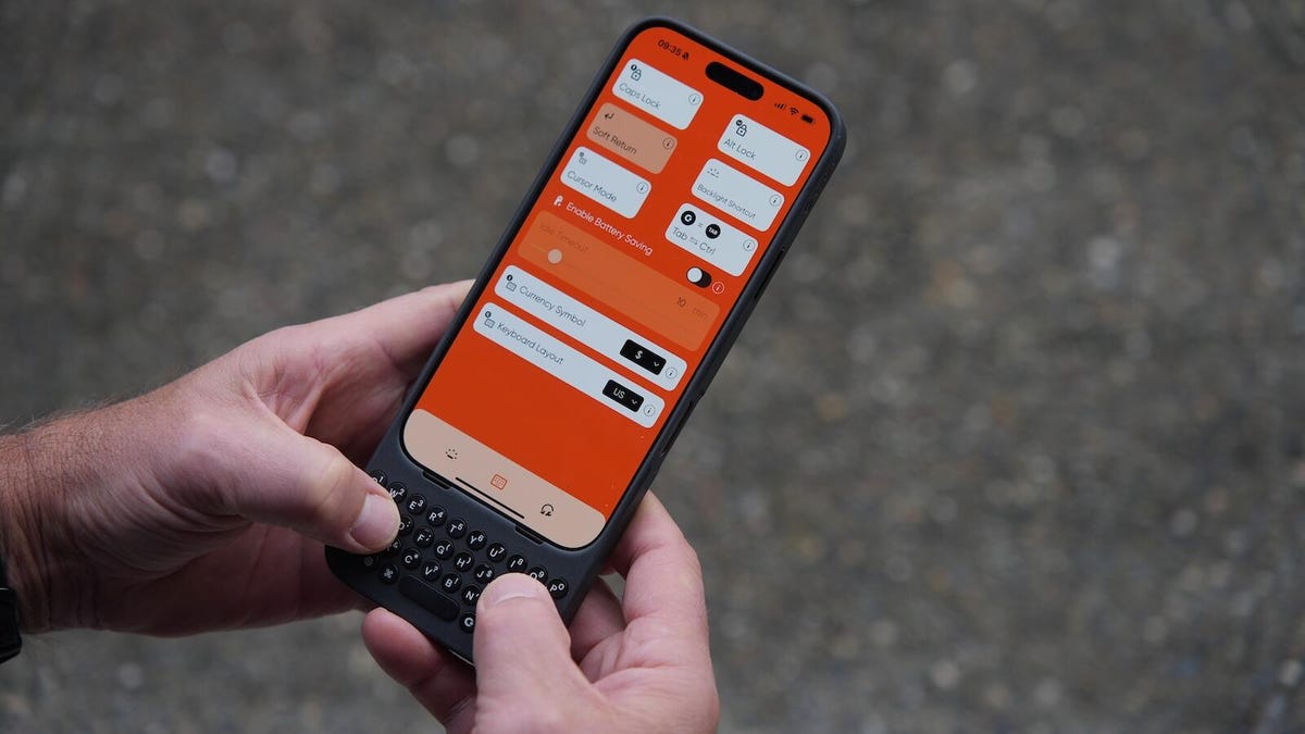 This viral iPhone keyboard case is the most ingenious accessory I’ve tested